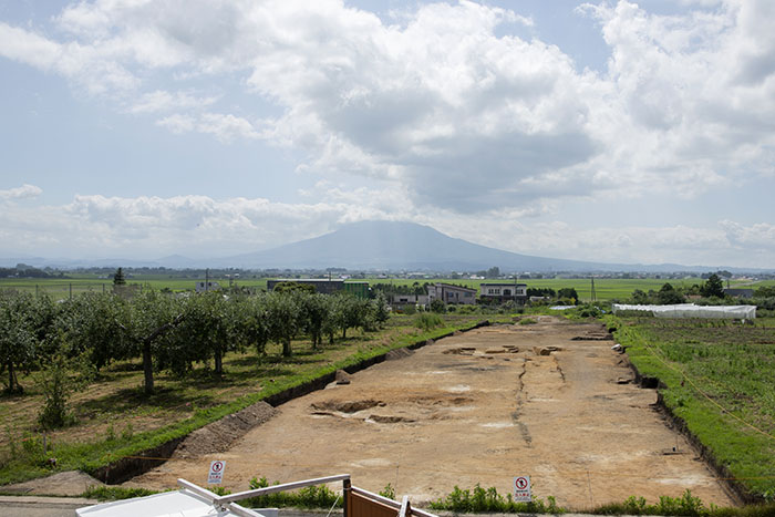 遺跡遠景