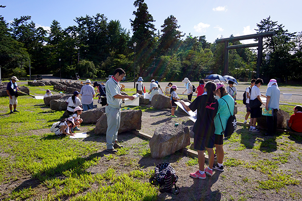 8日・1階パネル展示-2